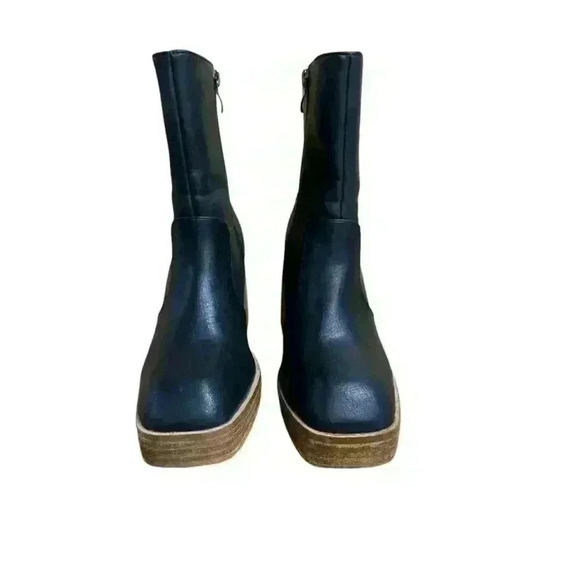 böhme Platform Black Leather Ankle Bootie Chunky 3” Heel Inner Ankle Zip Up 6.5 - Picture 3 of 11